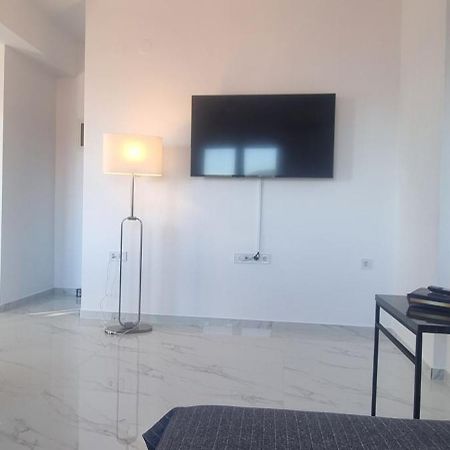 Ellis-Suites Nea Peramos Kavala Exterior photo