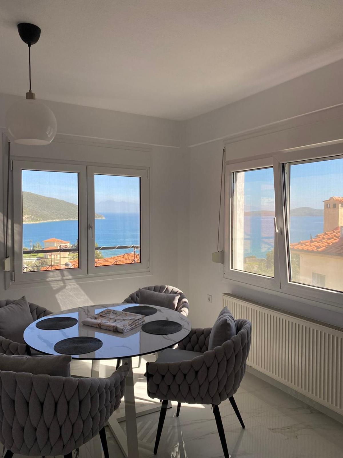 Ellis-Suites Nea Peramos Kavala Exterior photo