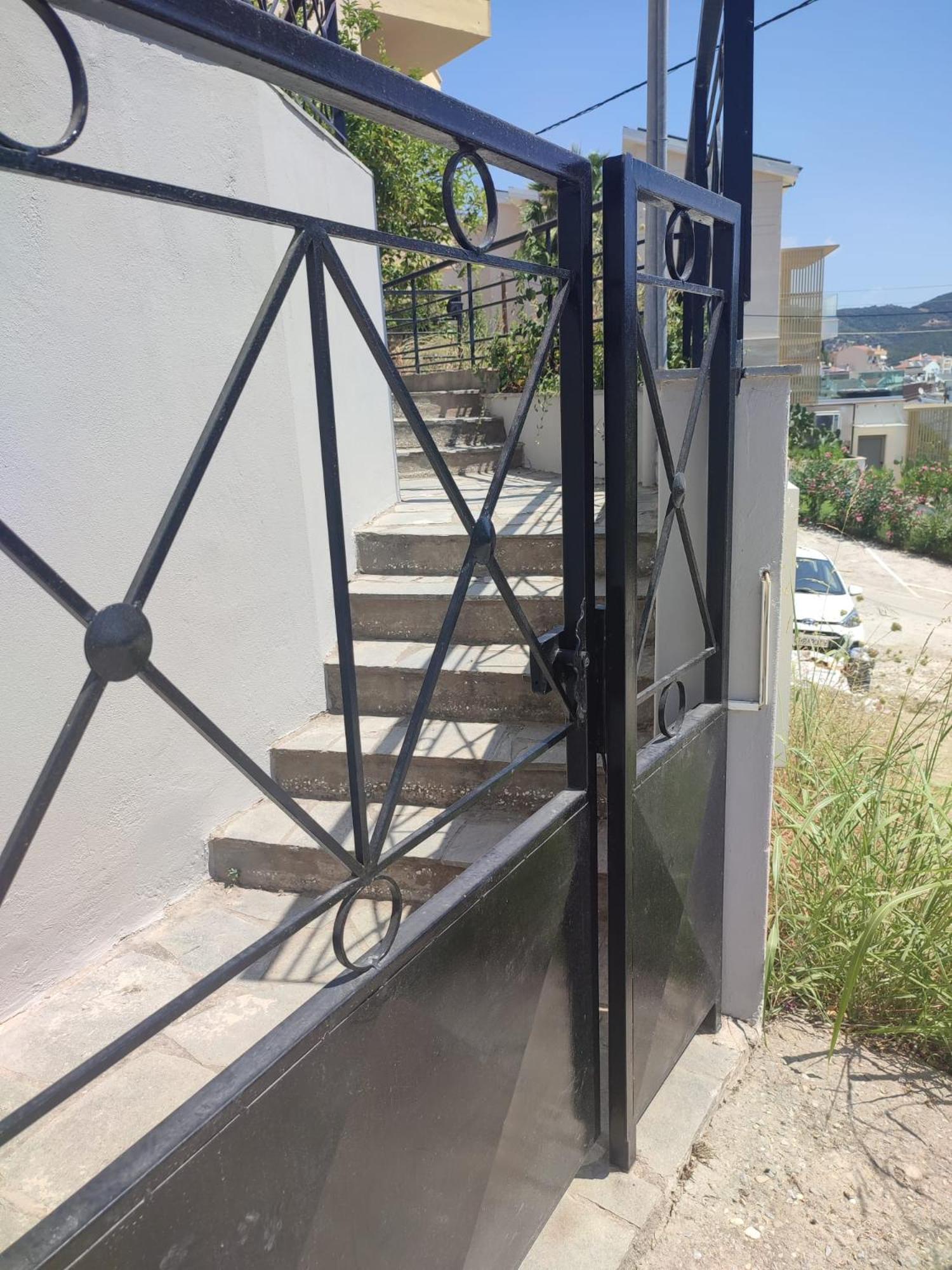 Ellis-Suites Nea Peramos Kavala Exterior photo
